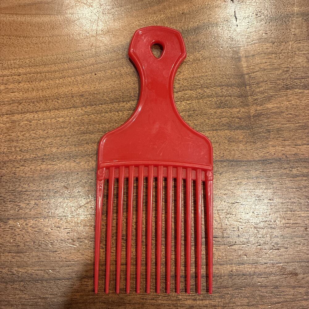 Vintage RED Lift Comb Hair Pick NEW OLD STOCK Handle Retro 1980-90s USA Goody?